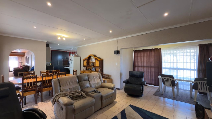 3 Bedroom Property for Sale in Stilfontein Ext 4 North West